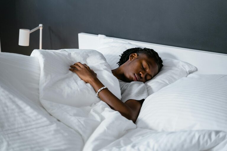 How to Choose the Right Pillow for Better Sleep